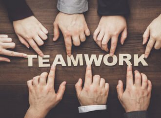 10 Ways to Promote Teamwork