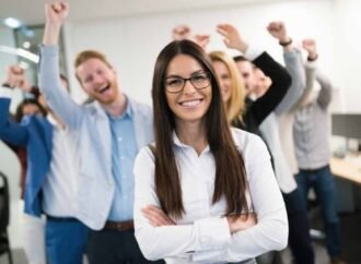 Understanding Intrinsic and Extrinsic Motivation in Your Employees